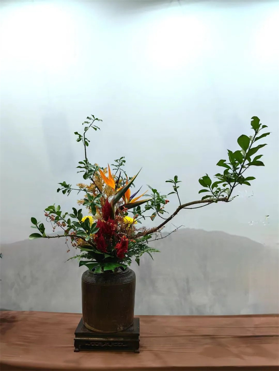 【采薇專欄】傳統(tǒng)插花要破圈兒?17個(gè)流派、名師的200個(gè)作品點(diǎn)亮南京“最美花展” 【采薇專欄】傳統(tǒng)插花要破圈兒?17個(gè)流派、名師的200個(gè)作品點(diǎn)亮南京“最美花展”